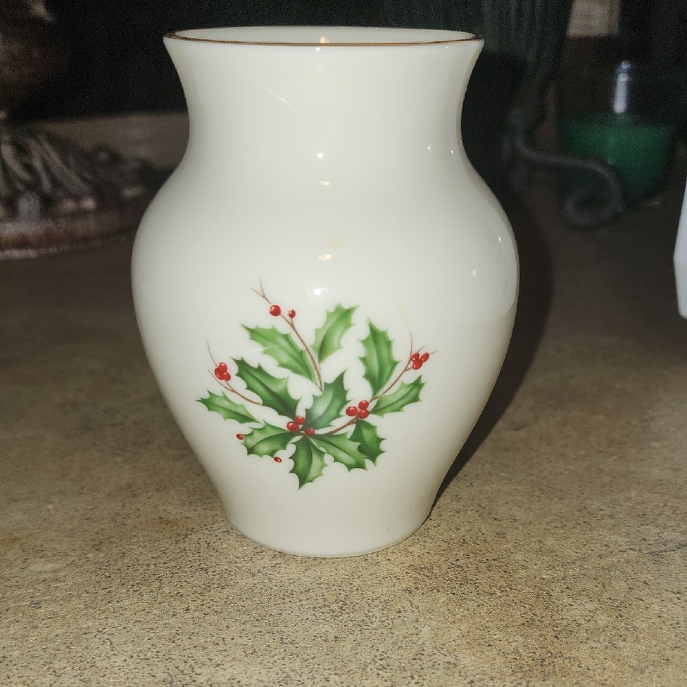Lenox Cream Vase with Holly and Red Accents